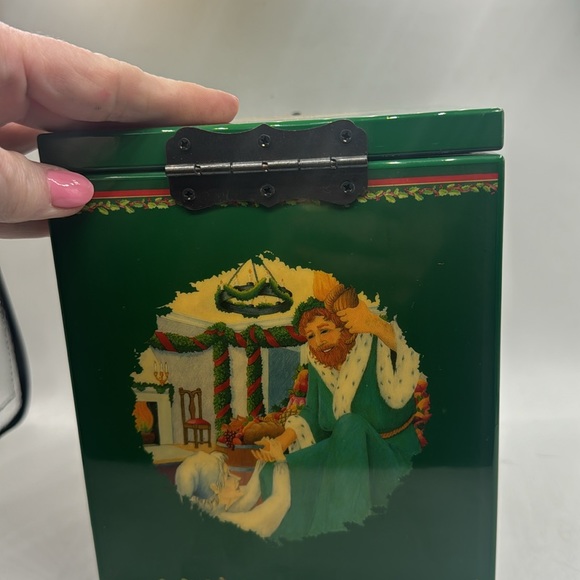 Dept 56 Heritage Dickens Christmas Carol Scrooge - Picture 4 of 6